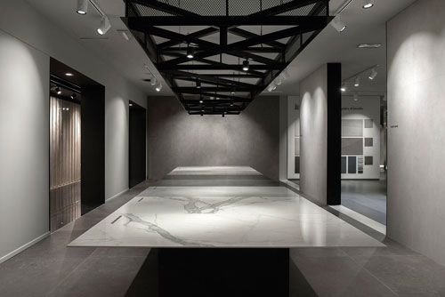 showroom-c